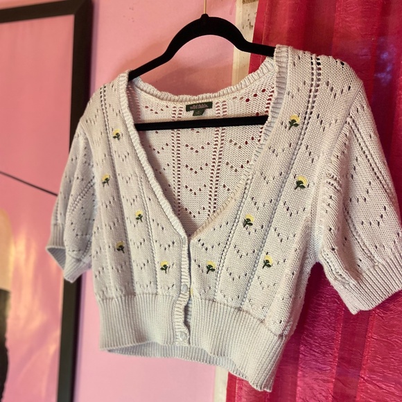 wild fable Knit Crochet Cropped Shrug Half Sleeve Yellow Flower Pattern XL - Picture 2 of 7